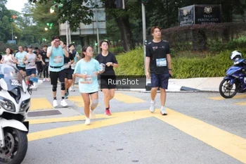 Runner Photo 4256697