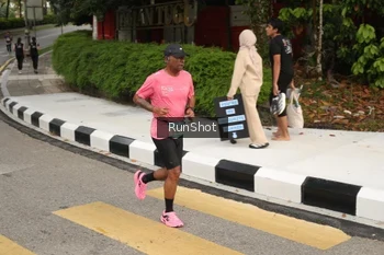 Runner Photo 4256727