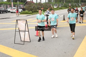 Runner Photo 4256732