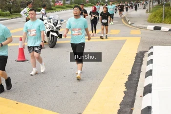 Runner Photo 4256739