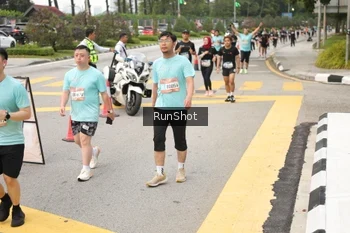 Runner Photo 4256740
