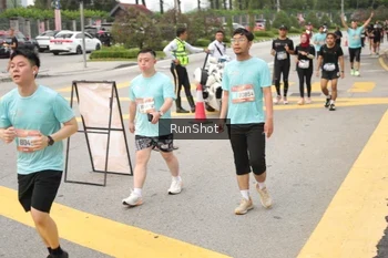Runner Photo 4256742