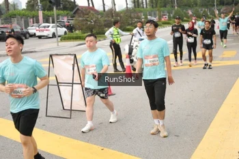 Runner Photo 4256745