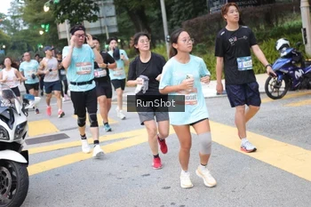 Runner Photo 4256772