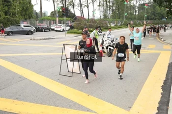 Runner Photo 4256780