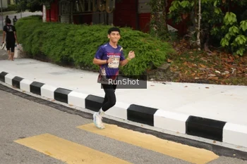 Runner Photo 4256805