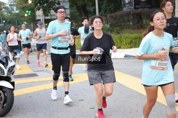 Runner Photo 4256819