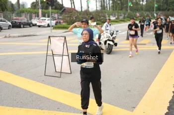 Runner Photo 4256827