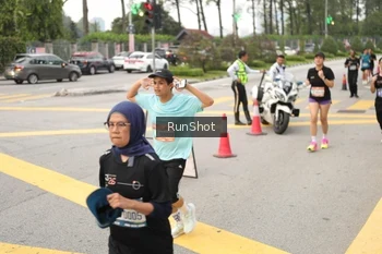 Runner Photo 4256828
