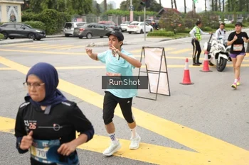 Runner Photo 4256829