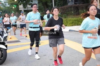 Runner Photo 4256830