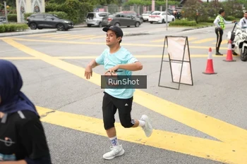 Runner Photo 4256840