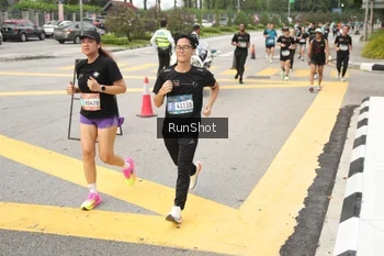 Runner Photo 4256844