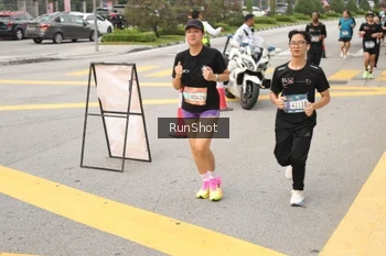 Runner Photo 4256848