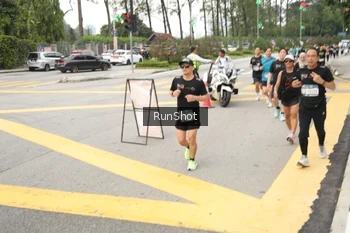 Runner Photo 4256862
