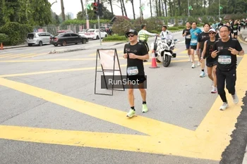 Runner Photo 4256868