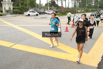 Runner Photo 4256878