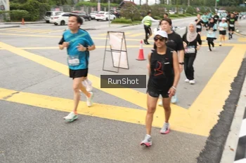 Runner Photo 4256880