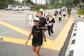 Runner Photo 4256888