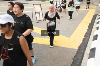Runner Photo 4256899