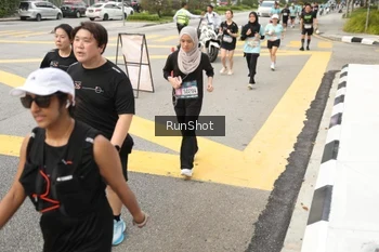 Runner Photo 4256902