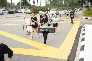 Runner Photo 4256907