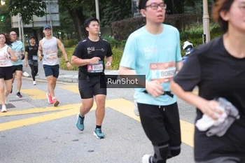 Runner Photo 4256908