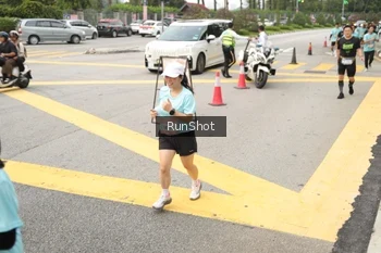 Runner Photo 4256911