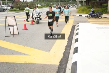 Runner Photo 4256920