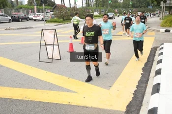 Runner Photo 4256938