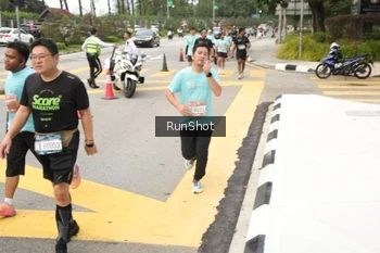 Runner Photo 4256944