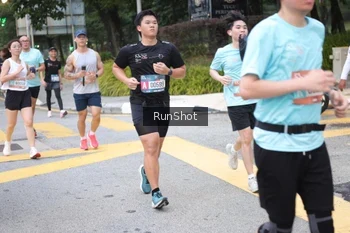 Runner Photo 4256951