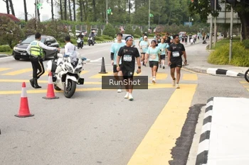 Runner Photo 4256952