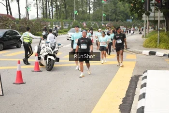 Runner Photo 4256953