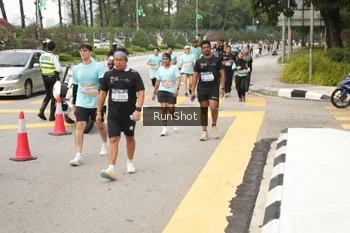 Runner Photo 4256954
