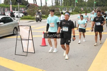 Runner Photo 4256960