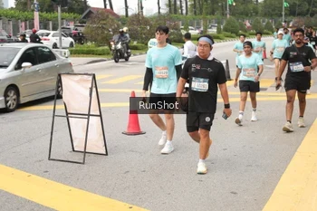 Runner Photo 4256962