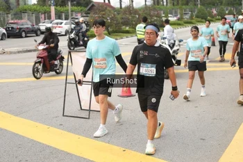 Runner Photo 4256968