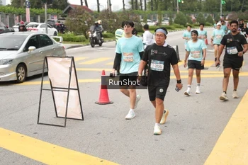 Runner Photo 4256969