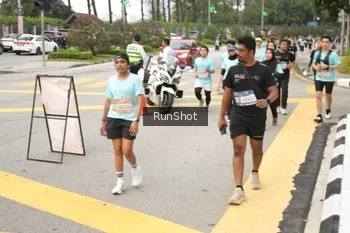 Runner Photo 4256978