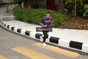 Runner Photo 4256995