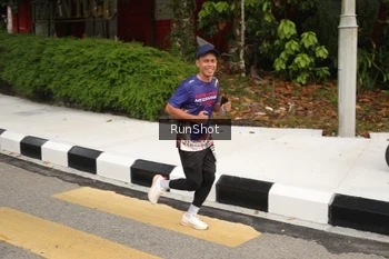Runner Photo 4257013
