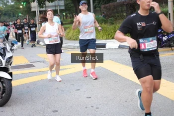 Runner Photo 4257018