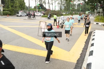 Runner Photo 4257020