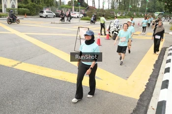 Runner Photo 4257028
