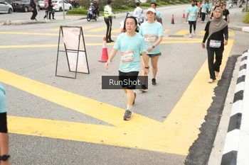 Runner Photo 4257029