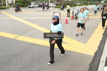 Runner Photo 4257032