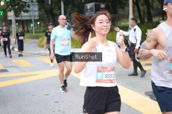 Runner Photo 4257166