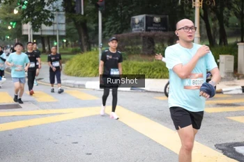 Runner Photo 4257272