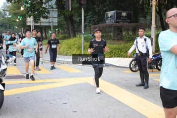 Runner Photo 4257305